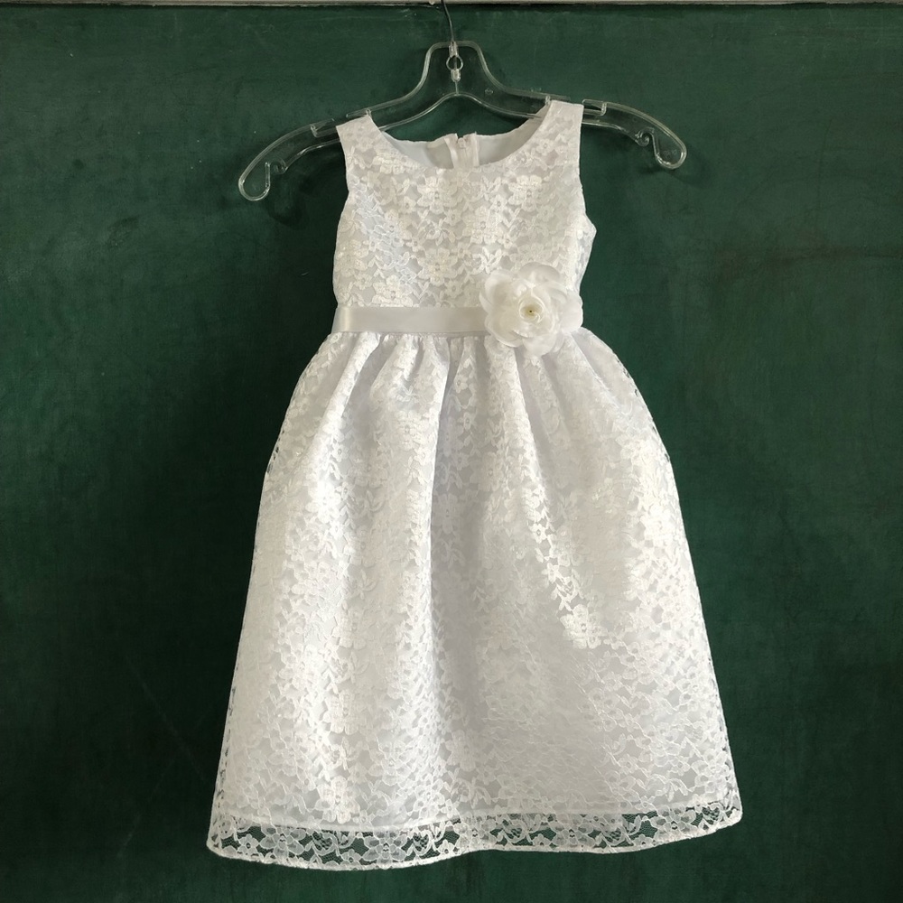 2/150$ - 6Y - flowergirl dresse